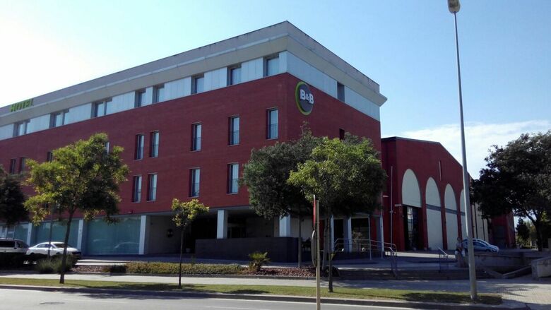 Hotel B&B Girona 3