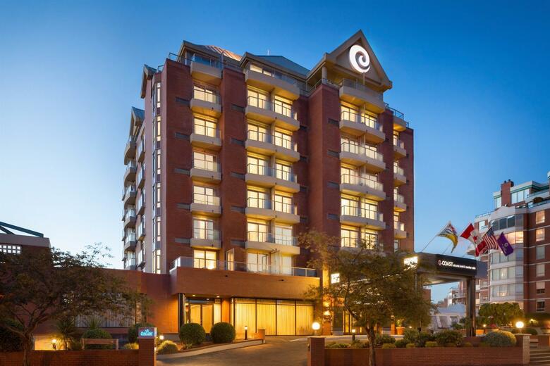 Coast Victoria Harbourside Hotel & Marina