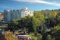 Queen Victoria Hotel And Suites