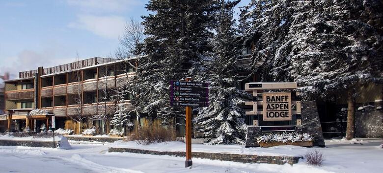Hotel Banff Aspen Lodge