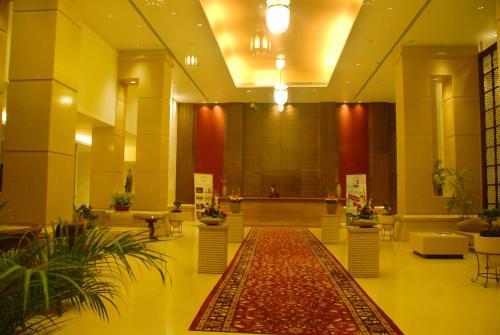 Hotel Cambay Grand Kukas