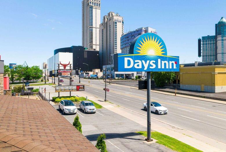 Hotel Days Inn Lundy's Lane