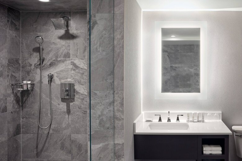 Marriott Niagara Falls Fallsview Hotel & Spa