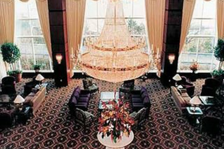 Marriott Niagara Falls Fallsview Hotel & Spa