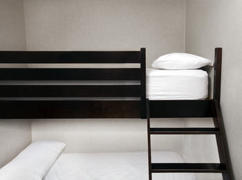 Hotel Skyline Inn