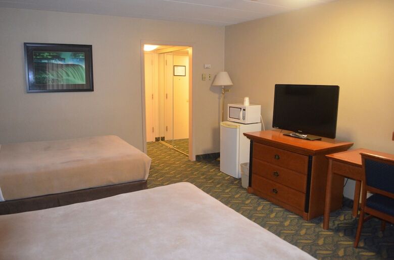 Hotel Travelodge At The Falls
