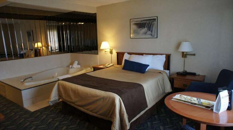 Hotel Travelodge At The Falls