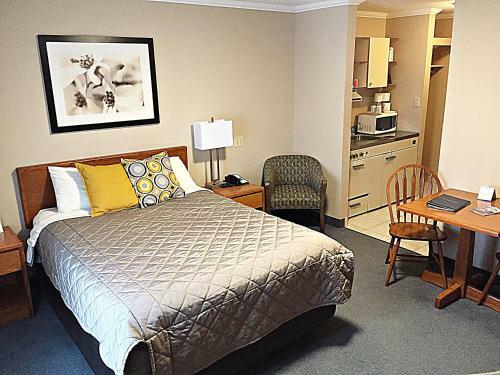 Hotel Coastal Inn Dartmouth
