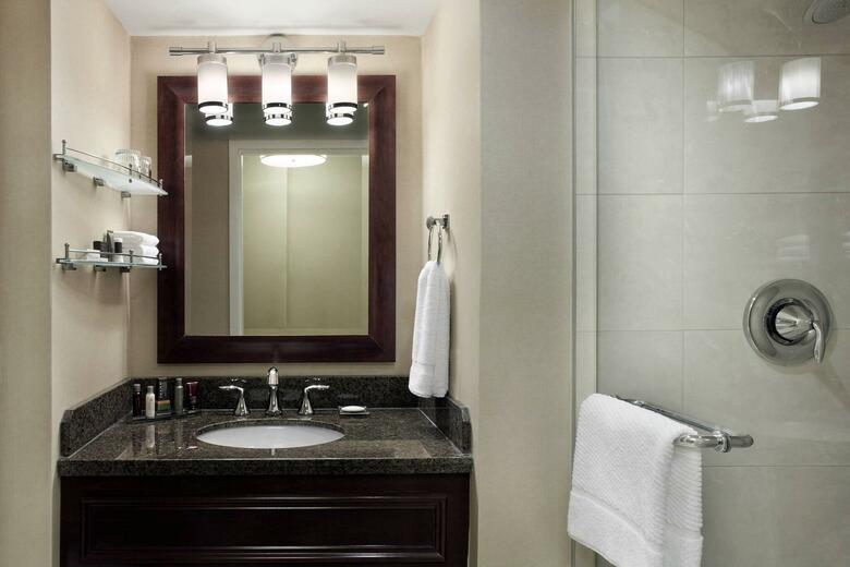 Hotel Halifax Marriott Harbourfront