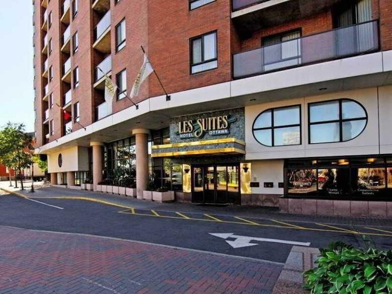 Les Suites Hotel Ottawa