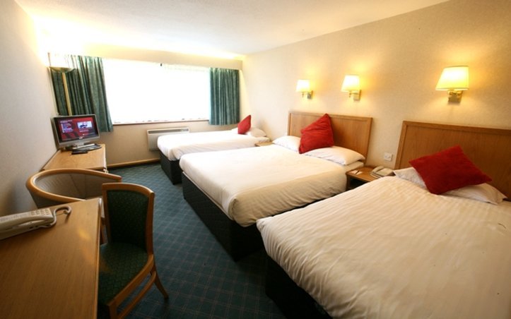 Hotel Mercure Livingston