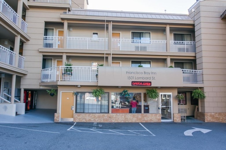 Hotel Francisco Bay Inn