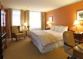 Hotel Admiral Fell Inn