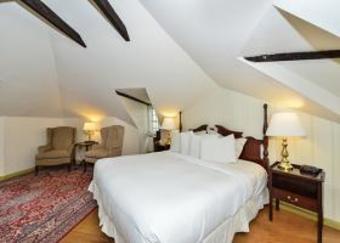 Hotel Admiral Fell Inn