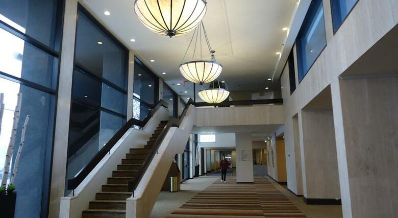 Hotel Doubletree By Hilton Toronto Airport