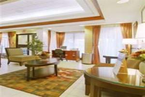 Quality Hotel Montreal East