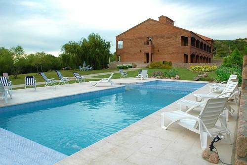 La Barraca Hotel And Resort