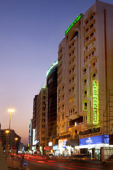 Hotel Landmark Plaza