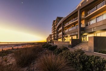 Hotel Oaks Plaza Pier