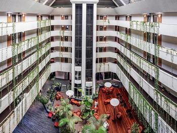 Hotel Novotel Darwin Atrium