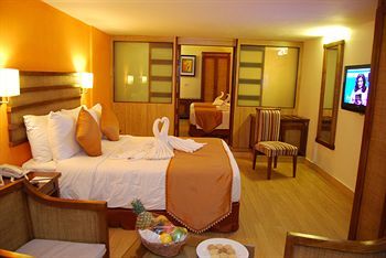 Hotel Quality Inn Sabari Resorts