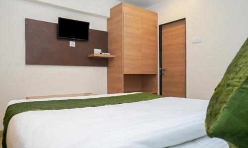 Hotel Rahi Plaza