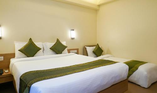 Hotel Rahi Plaza