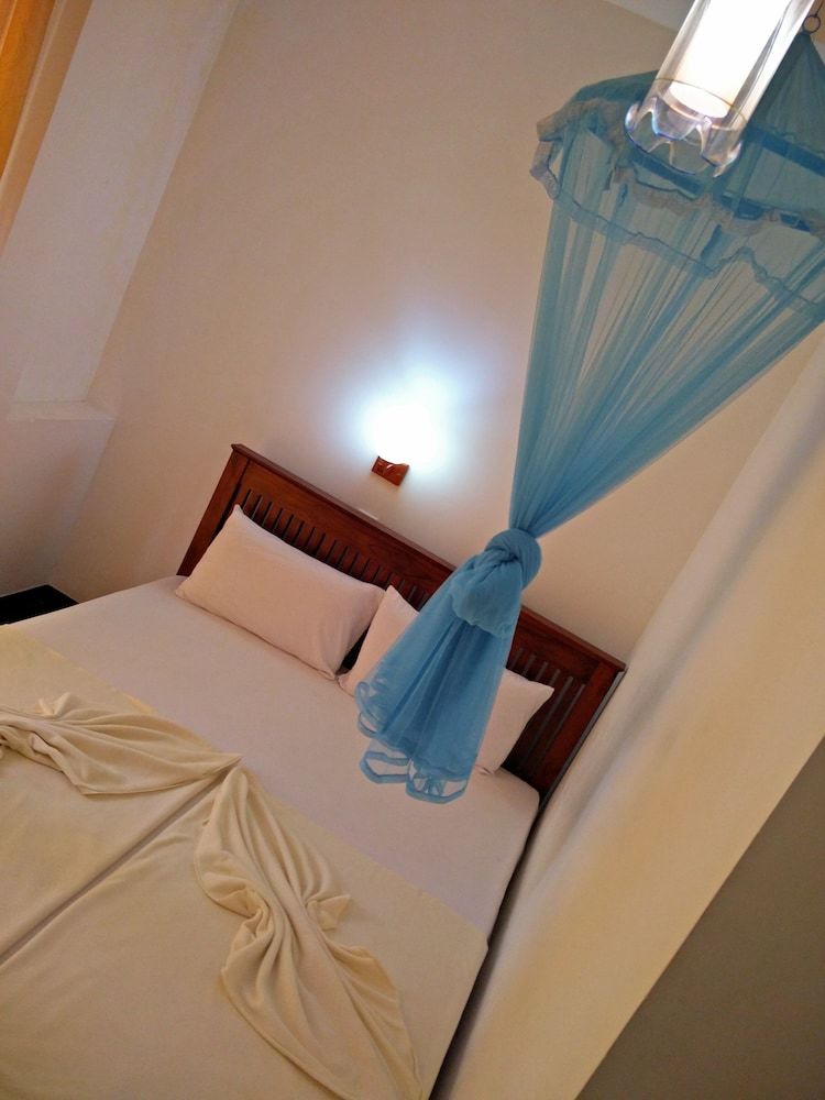 Hostal Abc Guest Inn & Restaurant