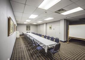 Hotel Comfort Inn & Suites