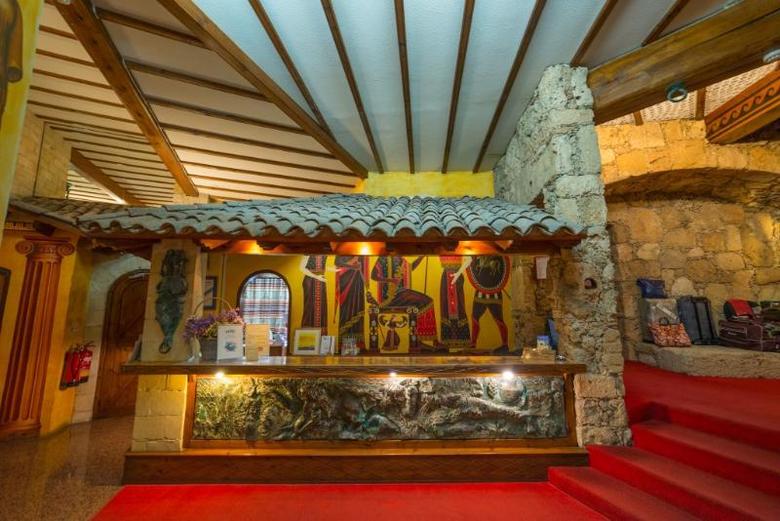 Roman Boutique Hotel