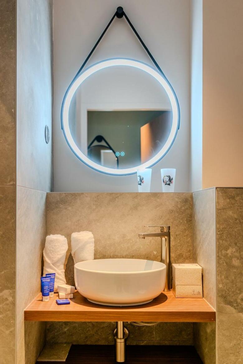 Hotel Anne De Bretagne