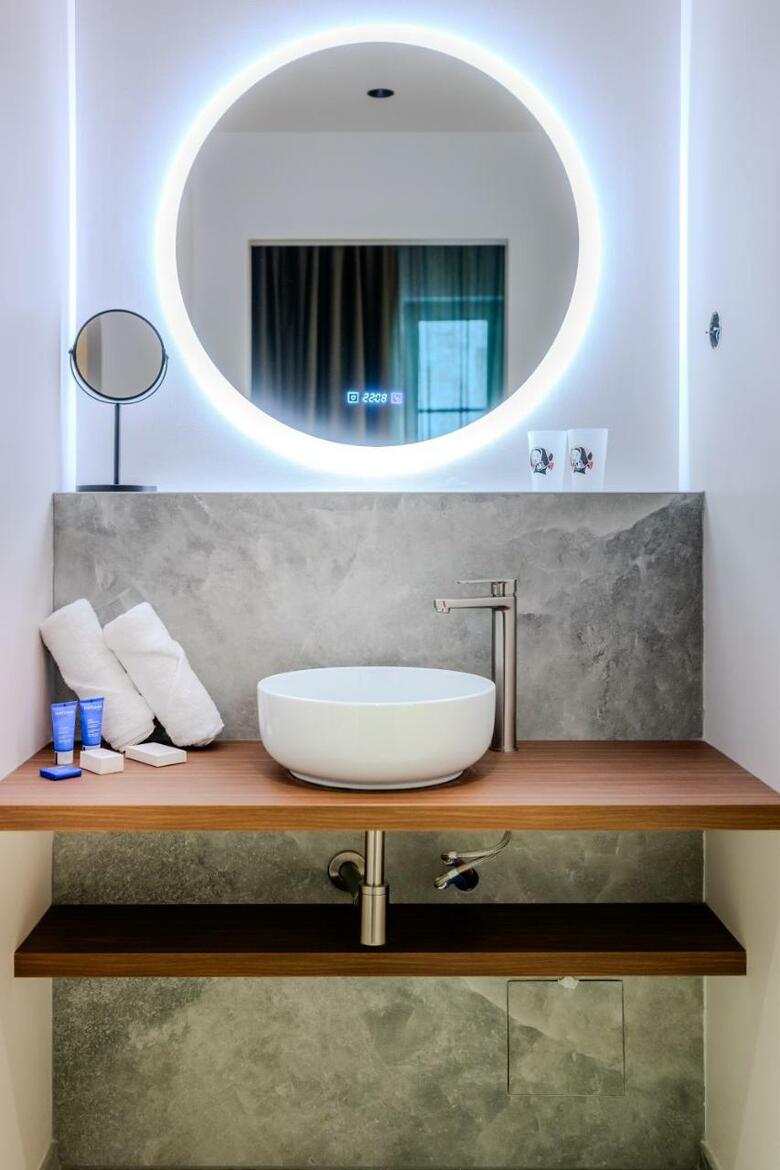Hotel Anne De Bretagne