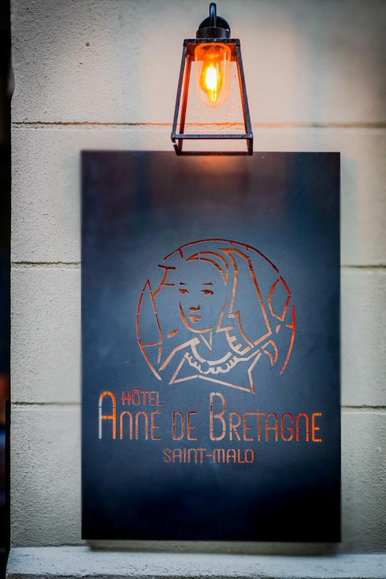 Hotel Anne De Bretagne