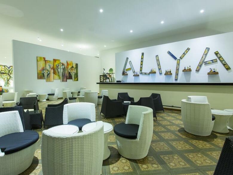 Hotel Aliya Resort & Spa