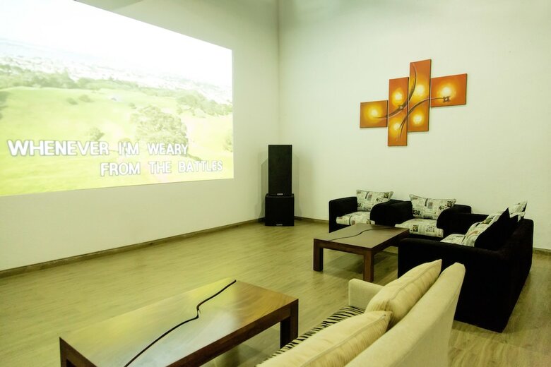 Hotel Aliya Resort & Spa