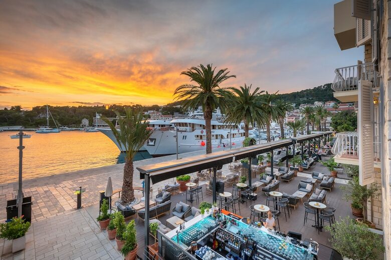 Hotel Suncani Riva