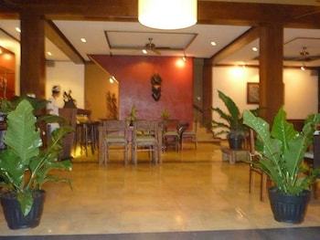 Hotel Ananda Cottages