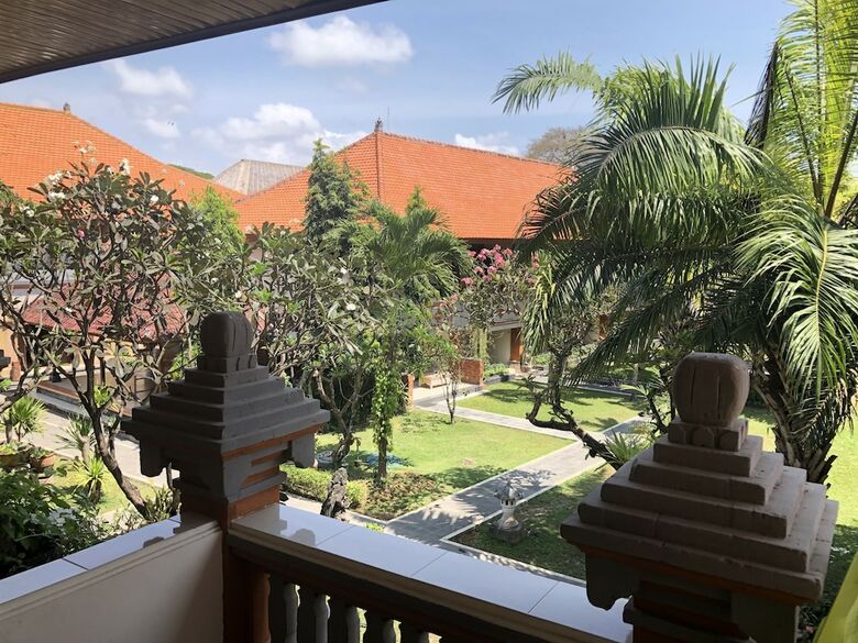 Hotel Inna Sindhu Beach