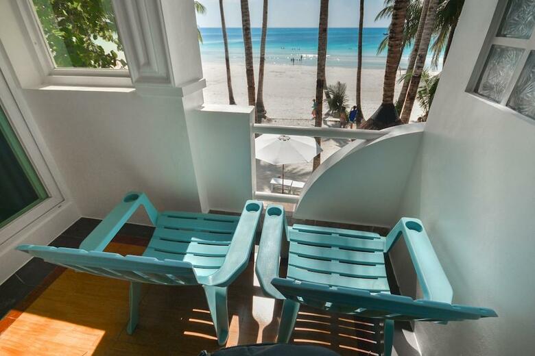 Hotel Inna Sindhu Beach