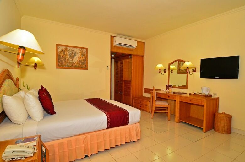 Hotel Inna Sindhu Beach