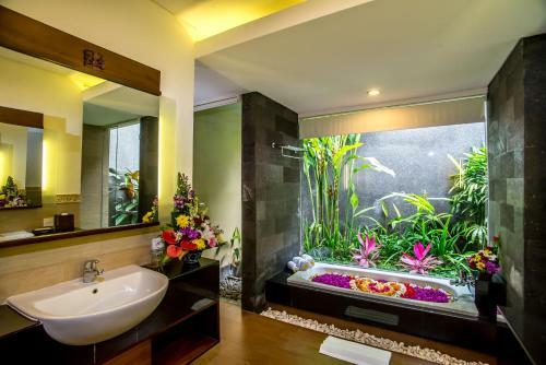 Hotel Kori Ubud Resort, Restaurant & Spa