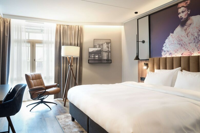 Radisson Blu Royal Garden Hotel