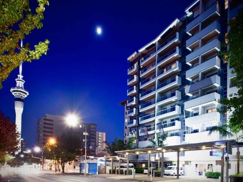Hotel Oaks On Hobson