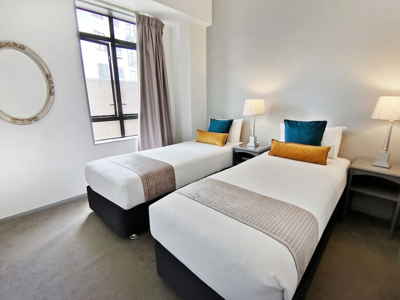 Hotel Quest On Eden