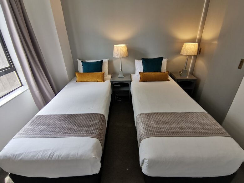 Hotel Quest On Eden