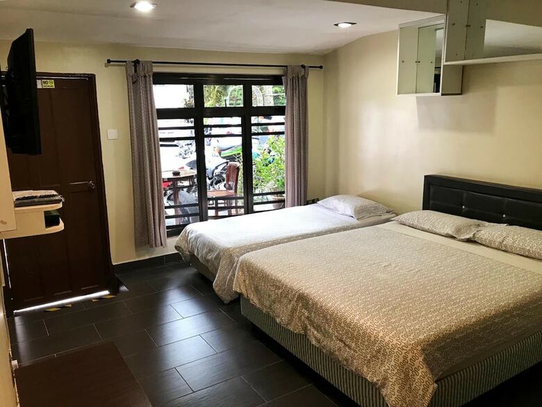 Hostal Cameronian Inn