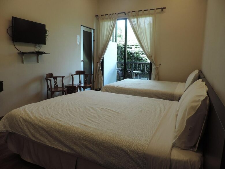 Hostal Cameronian Inn