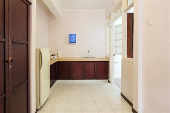 Parkland Apartment