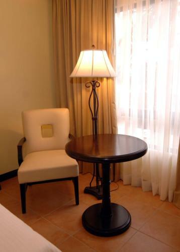Planta Centro Bacolod Hotel & Residences