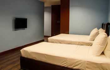 One Averee Bay Hotel